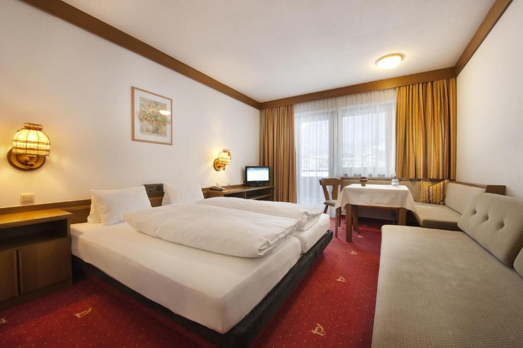 Ferienhotel Tyrol Soell Am Wilden Kaiser Extérieur photo