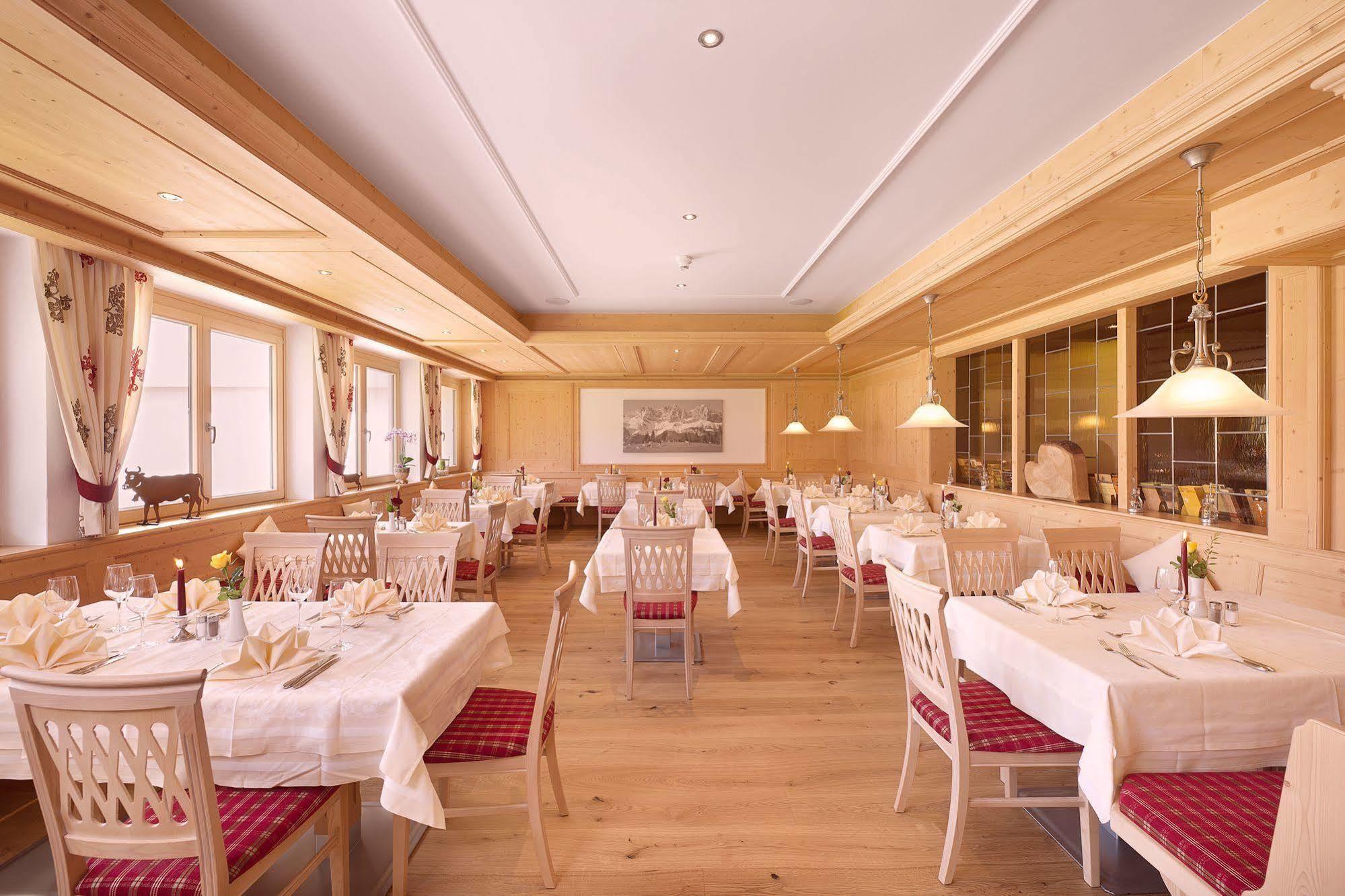 Ferienhotel Tyrol Soell Am Wilden Kaiser Extérieur photo