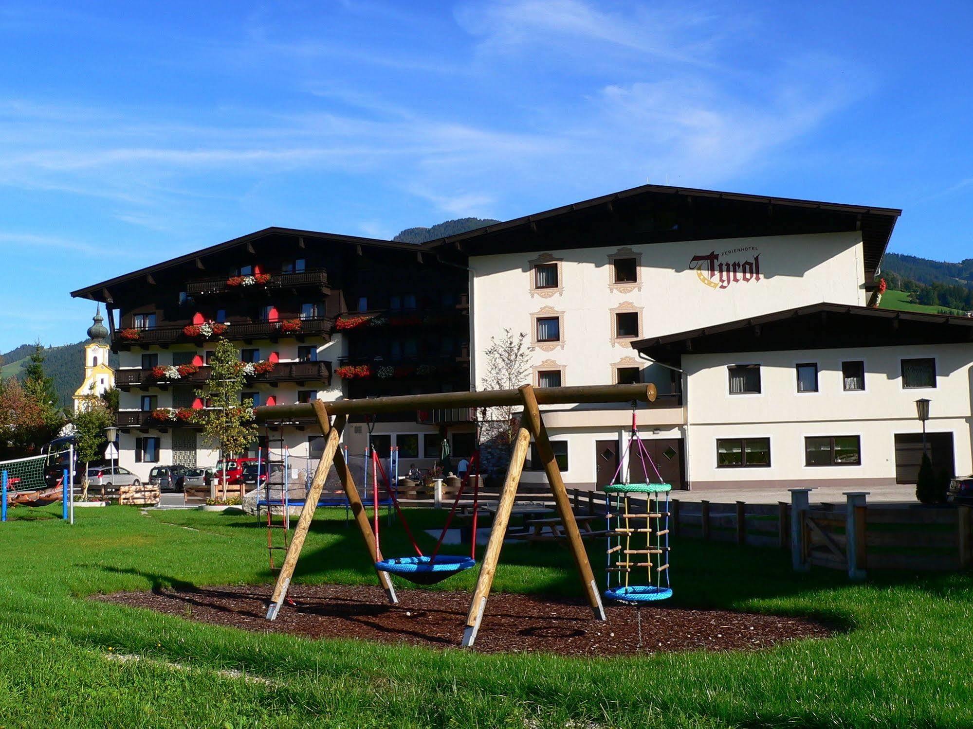 Ferienhotel Tyrol Soell Am Wilden Kaiser Extérieur photo